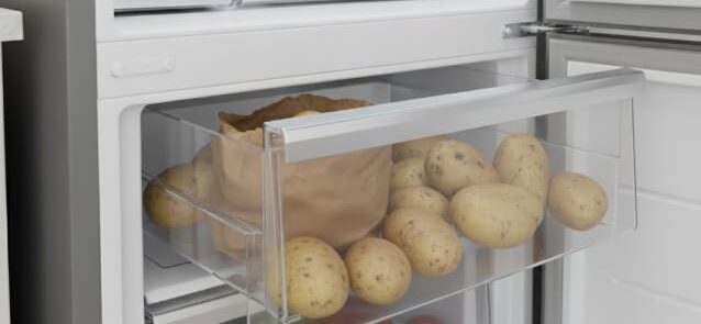 Imagem mostrando batata na geladeira.