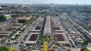 Imagem retratando a CEAGESP, a CEASA do estado de São Paulo.